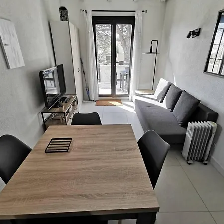 Appartement Les Sablons 3 - 2 Pieces 4 Couchages Port Mae-8573